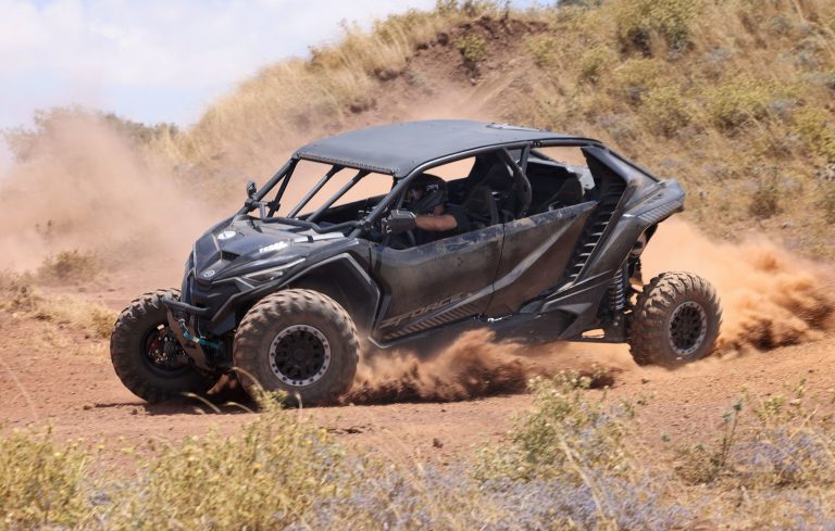 מבחן דרכים: CFMOTO Z10 Turbo