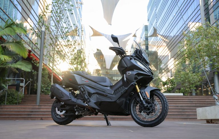חדש בישראל: קטנוע VOGE SR450X